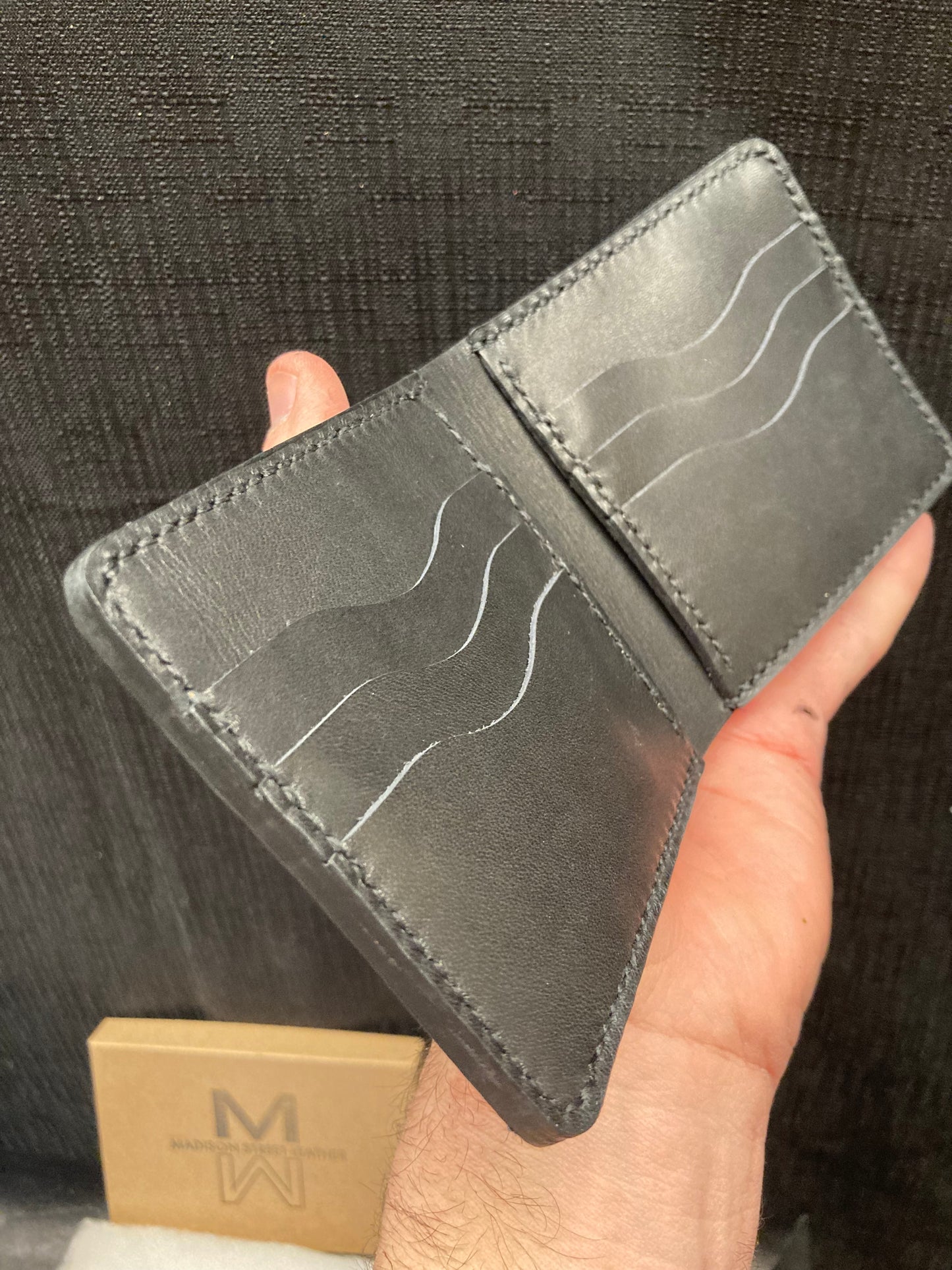 Traditional Bifold Wallet - Black